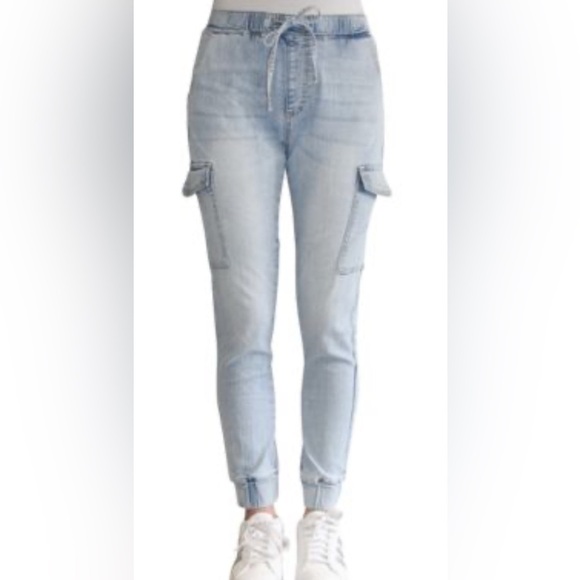 Almost Famous casual stretch trendy pockets denim jogger cargo style jeans M - Picture 1 of 5